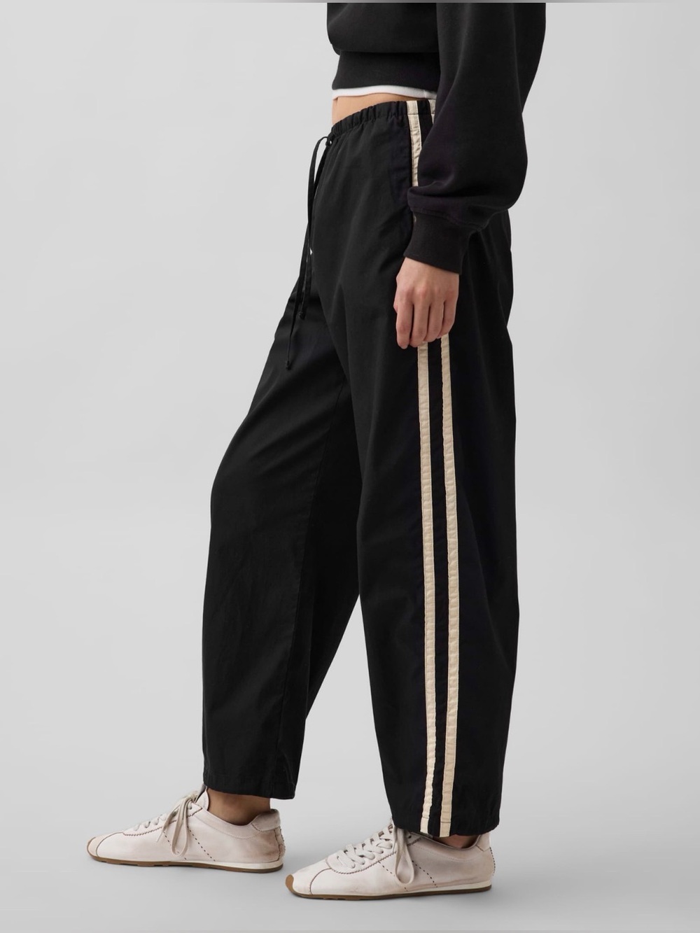 NWT! Organic cotton poplin relaxed easy stripe pants. Size XS. Sold out online!